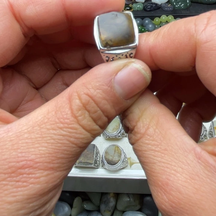 和田玉未镶嵌珠宝半成品