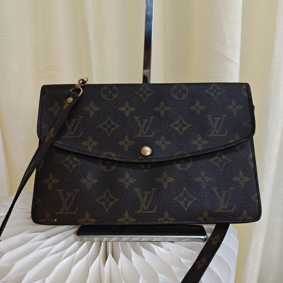 修复品哈蜜 LouisVuitton/路易威登   信封 40460