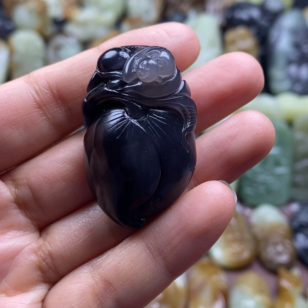 吊坠(不含链)未镶嵌和田玉（糖玉）