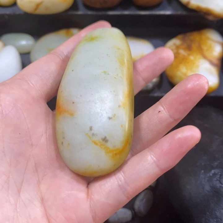 和田玉（糖玉）未镶嵌挂件