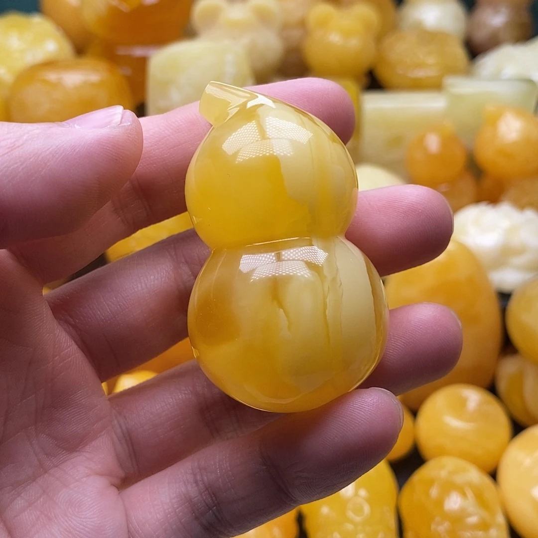 琥珀颈饰未镶嵌琥珀蜜蜡吊坠