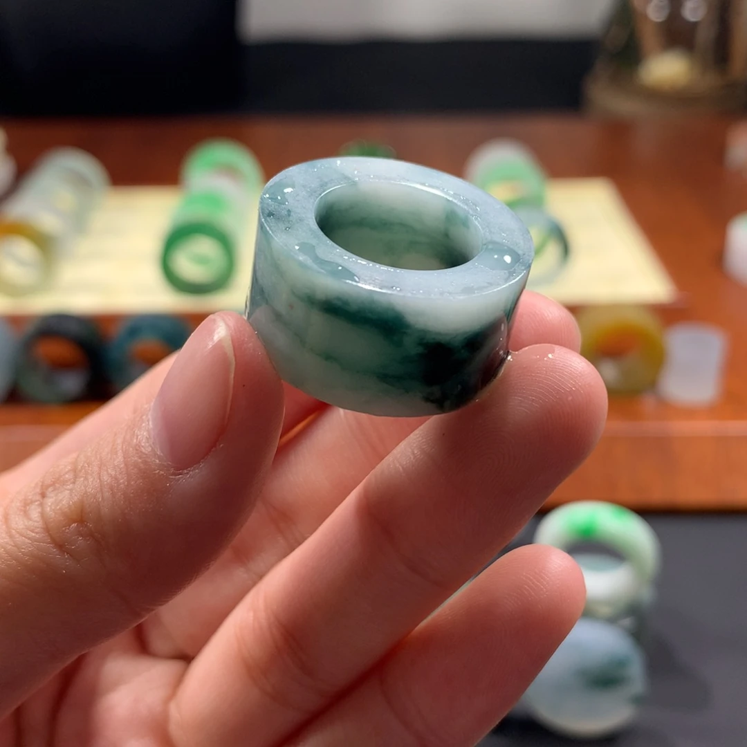 定制翡翠未镶嵌卡12+兰花扳指8-15号