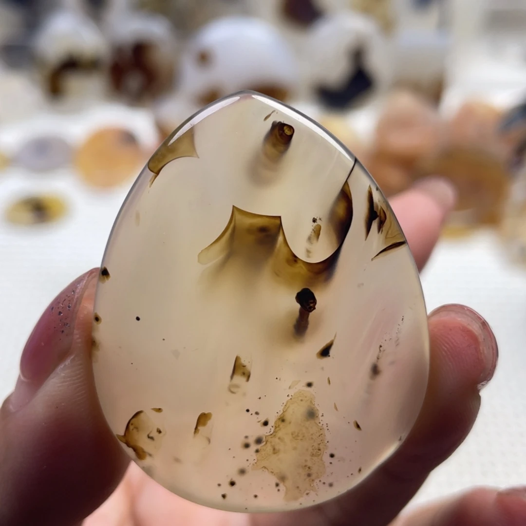 玛瑙/玉髓未镶嵌颈饰