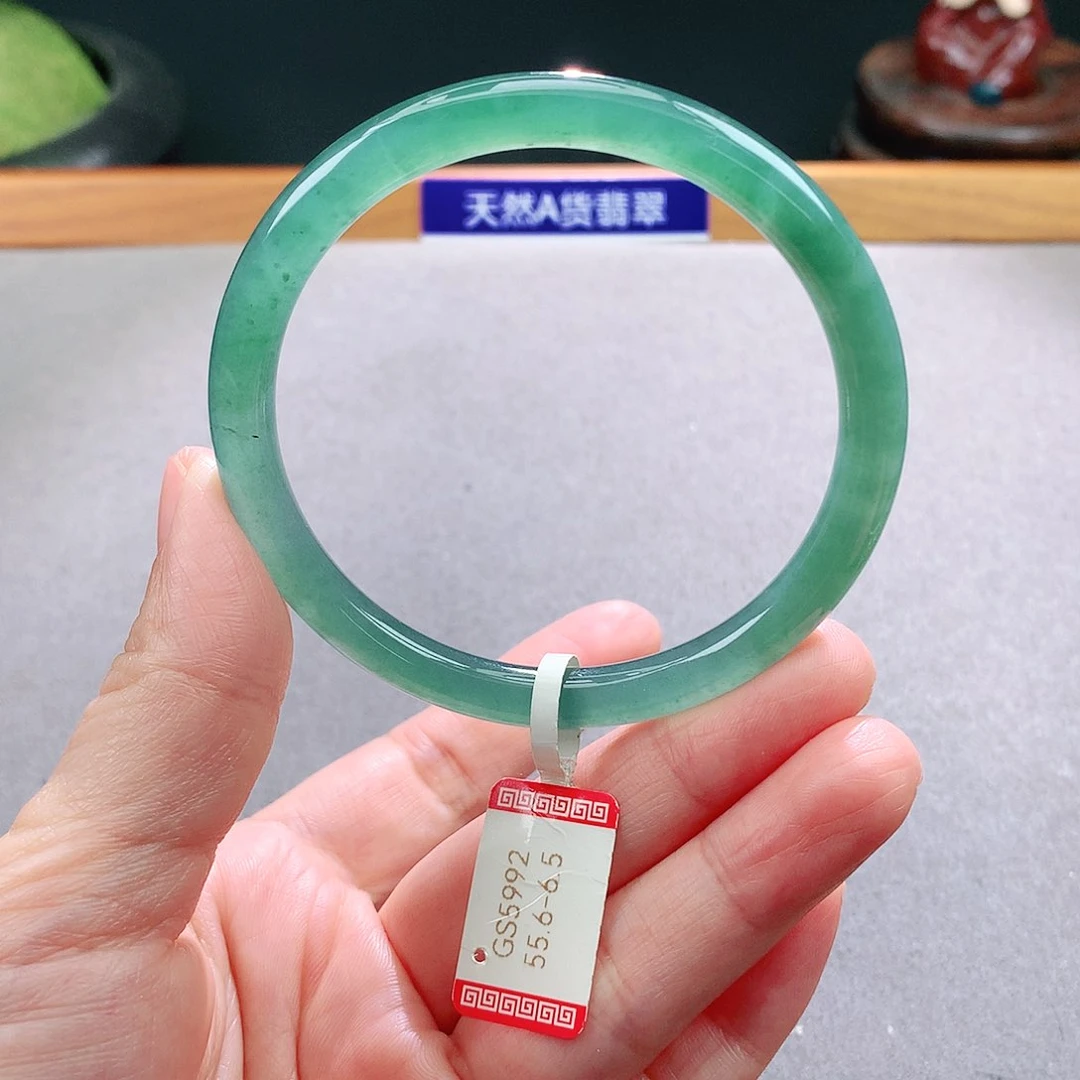 未镶嵌手镯翡翠天然翡翠手镯a货