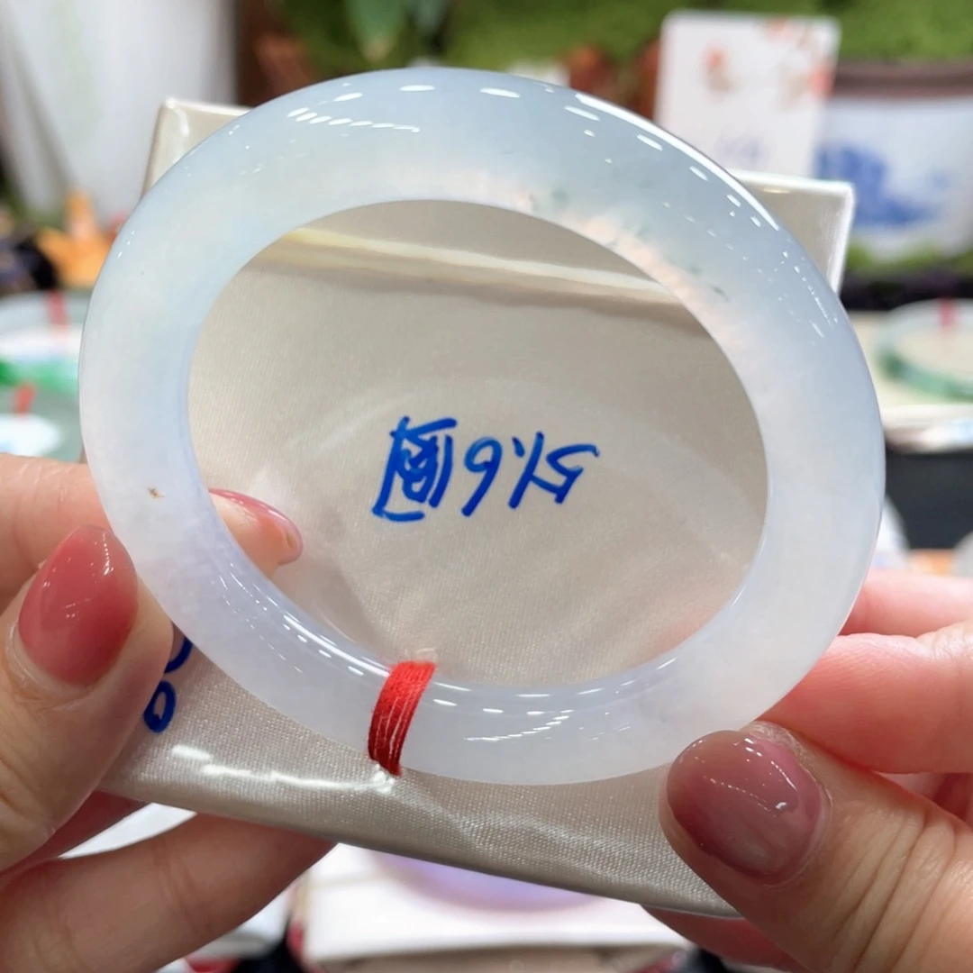 翡翠未镶嵌手镯52圈 完美度高一步到位