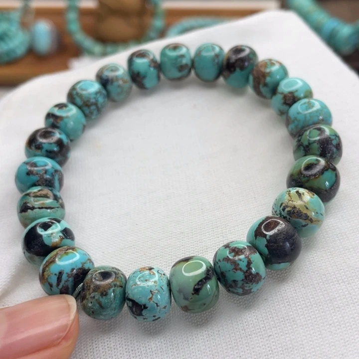 绿松石未镶嵌珠宝