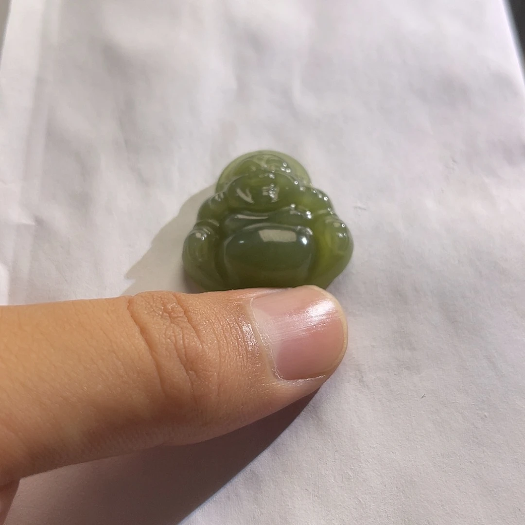 姚****和田玉未镶嵌吊坠(赠链)