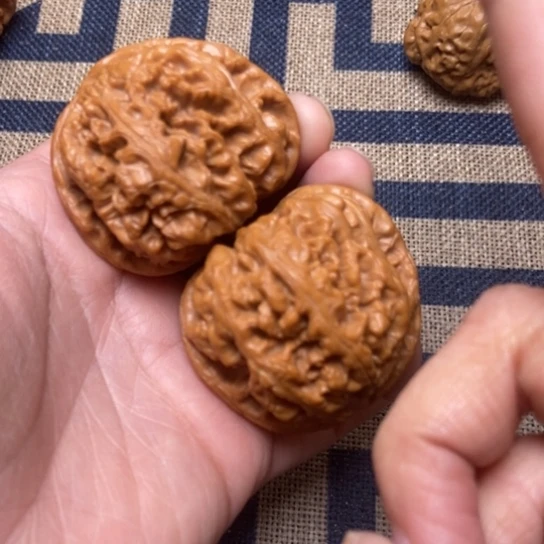 吊坠文玩核桃球筋全品47