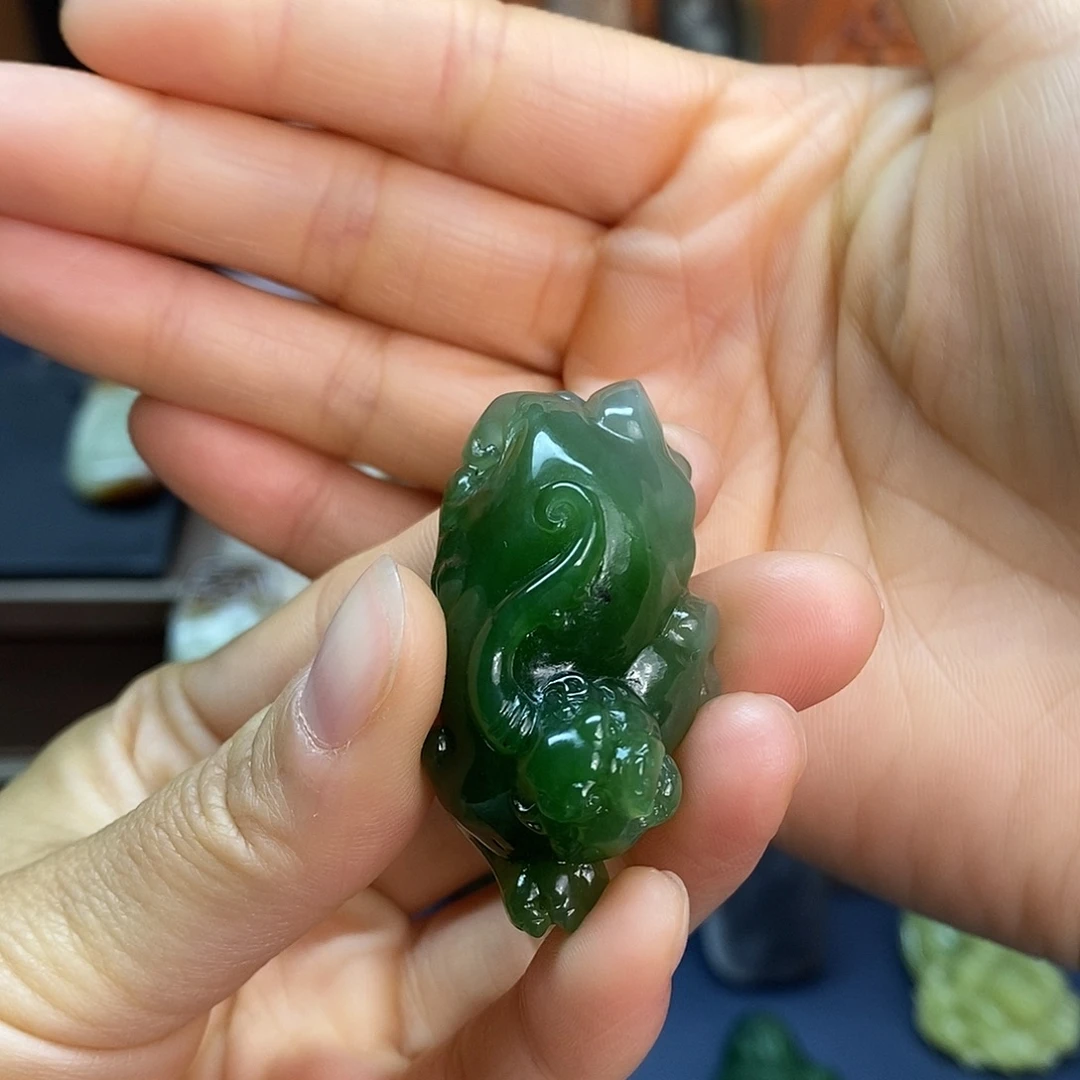 怀***居和田玉未镶嵌吊坠(不含链)