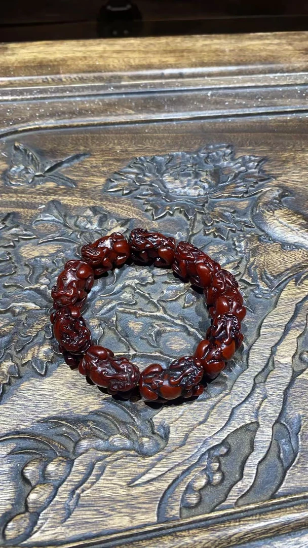 老蜡红貔貅手串一个《阿明甄选》