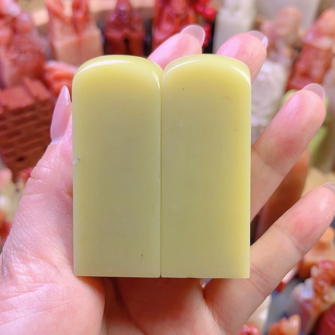 【闪购商品】一对2.5青田灯光冻包刻包邮