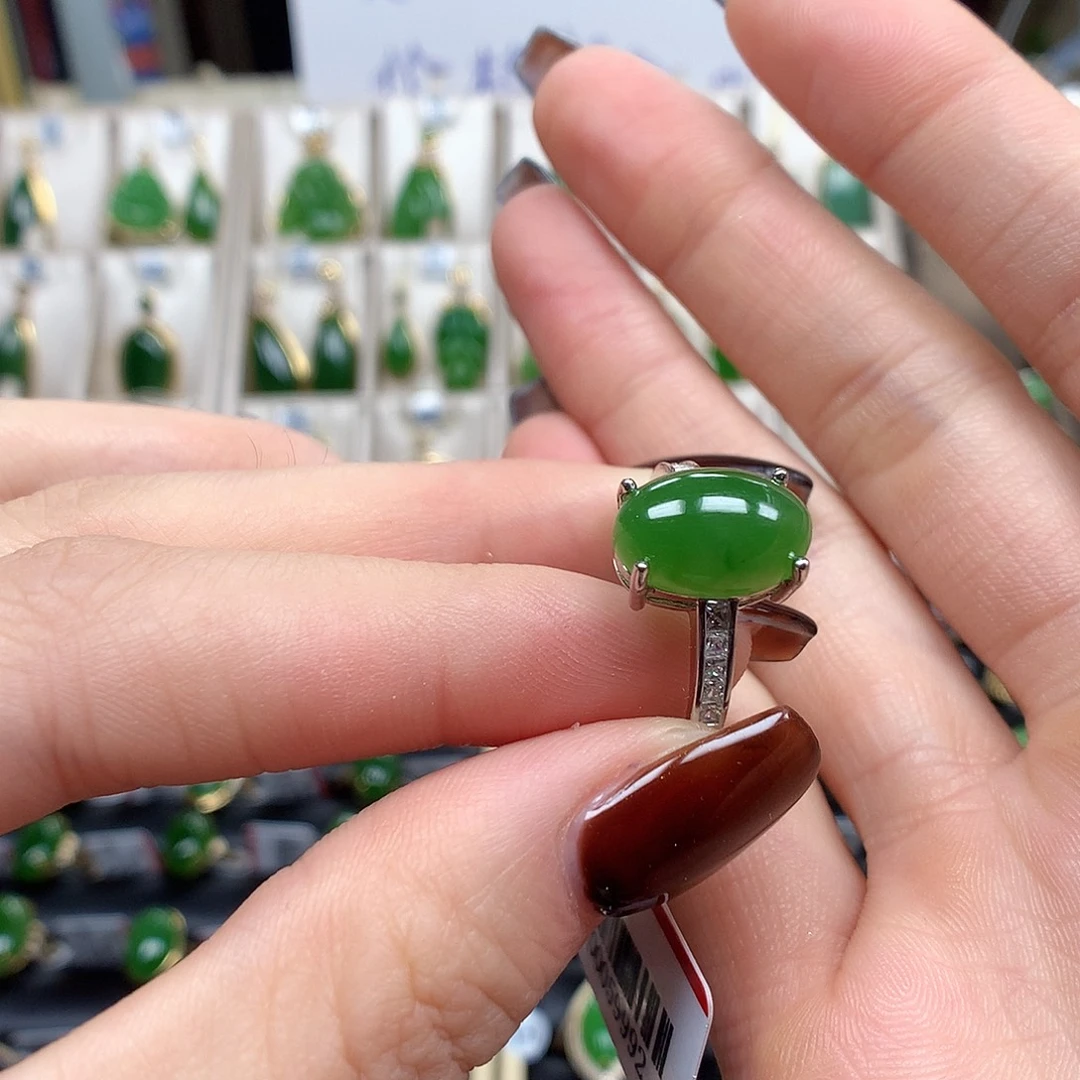 和田玉未镶嵌戒指8×12