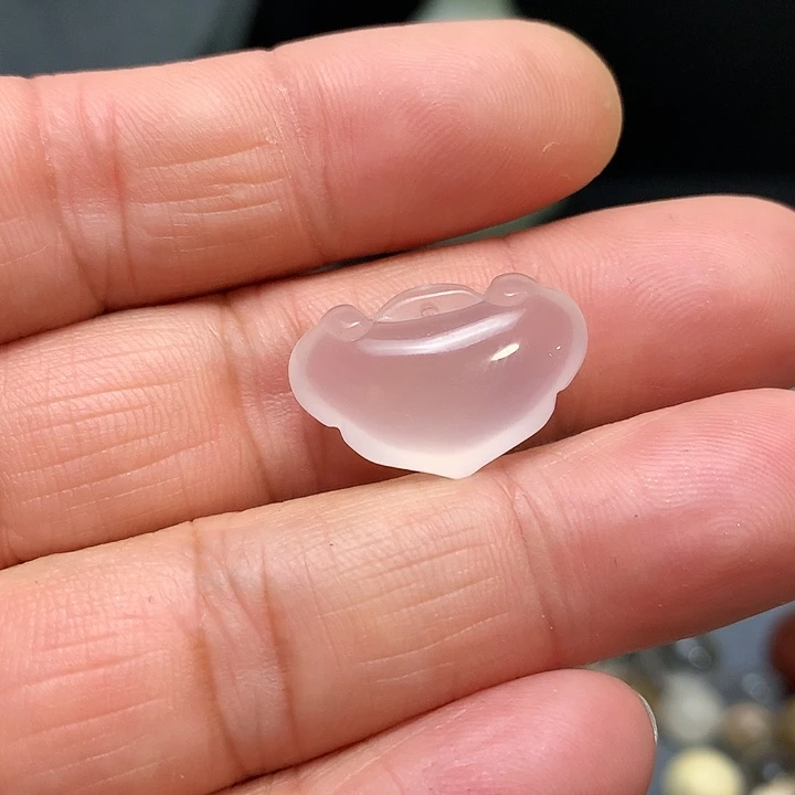 未镶嵌吊坠(不含链)水晶