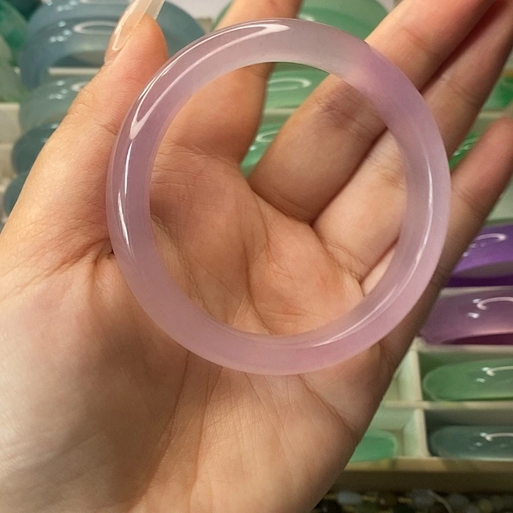 石英质玉未镶嵌手镯