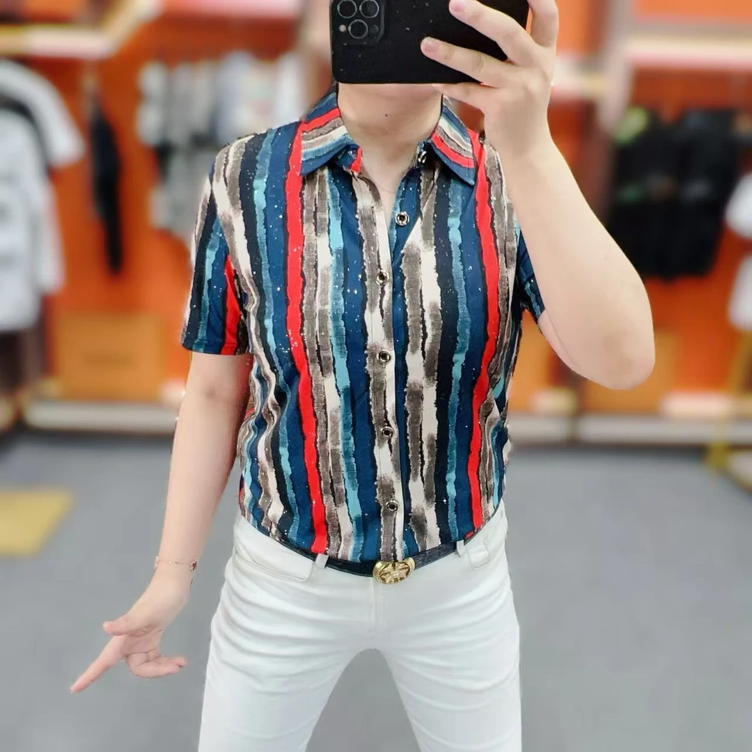 男士短袖上衣休闲夏季对襟彩条纹男耐脏修身衬衫时尚衬衣洋气百搭