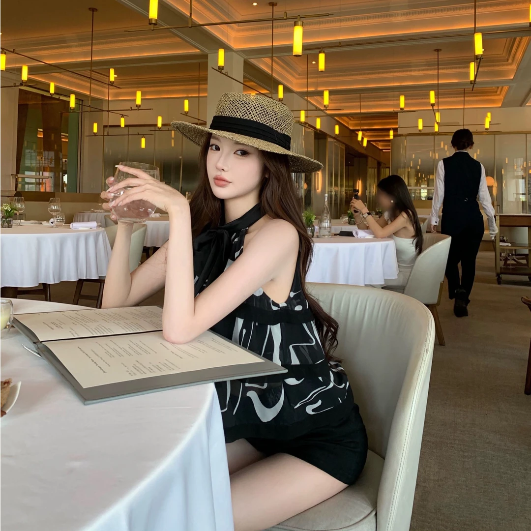 【秀场小香】黑色蝴蝶结蛋糕雪纺少女夏无袖挂脖上衣配高腰显瘦短裙