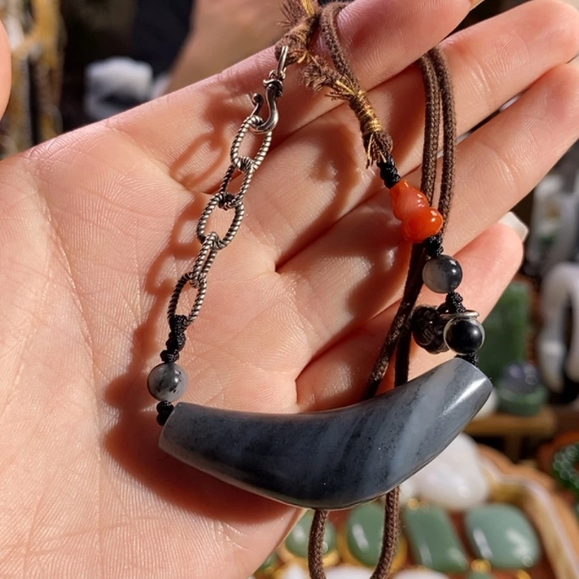 【闪购商品】吊坠(赠链)未镶嵌和田玉