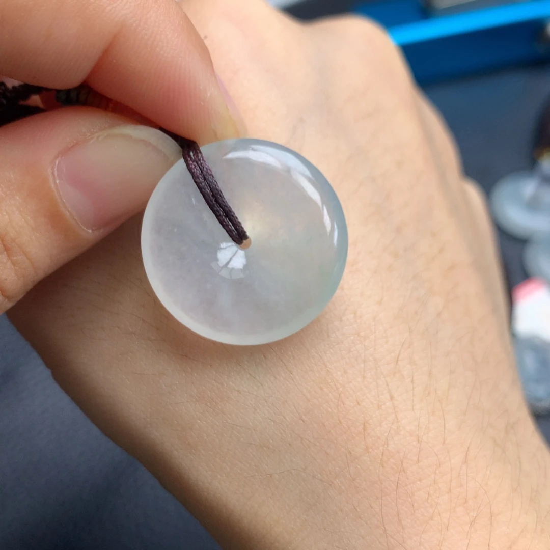 蕙***质吊坠(不含链)未镶嵌翡翠