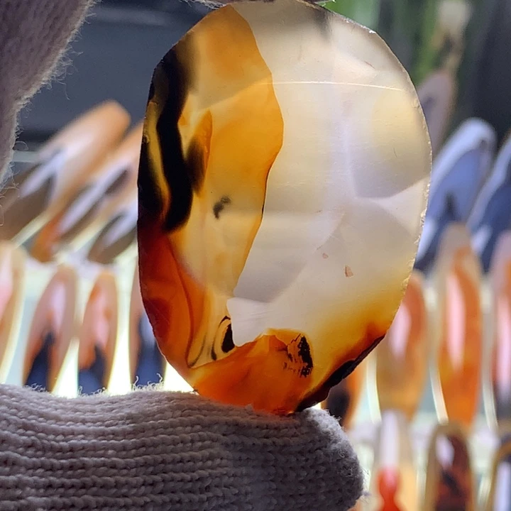 未镶嵌玛瑙/玉髓珠宝半成品78