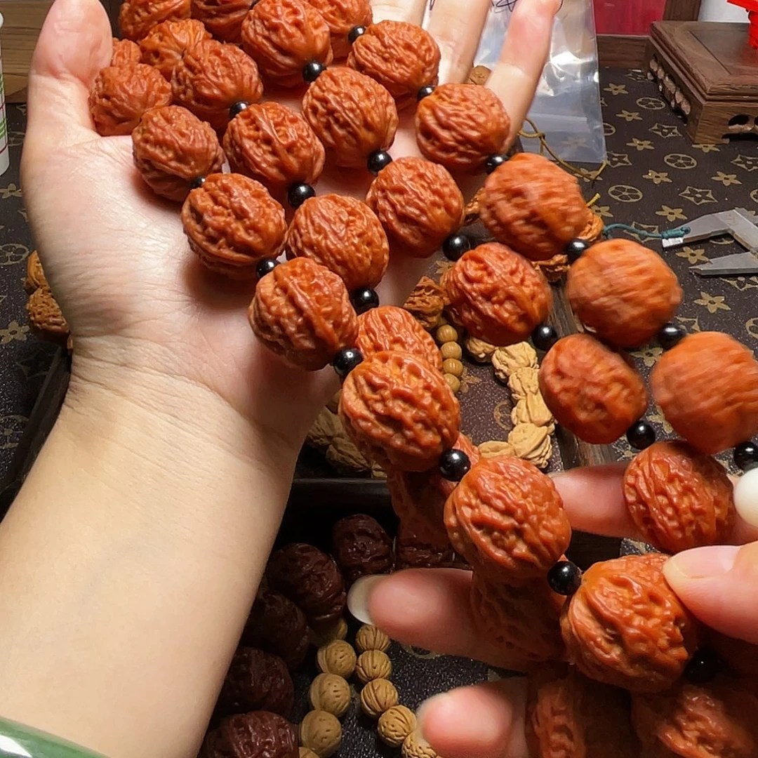 核桃脖挂八棱红皮