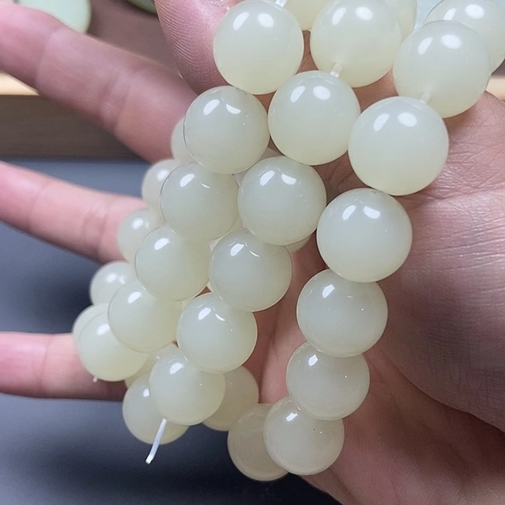 和田玉（糖玉）未镶嵌车挂