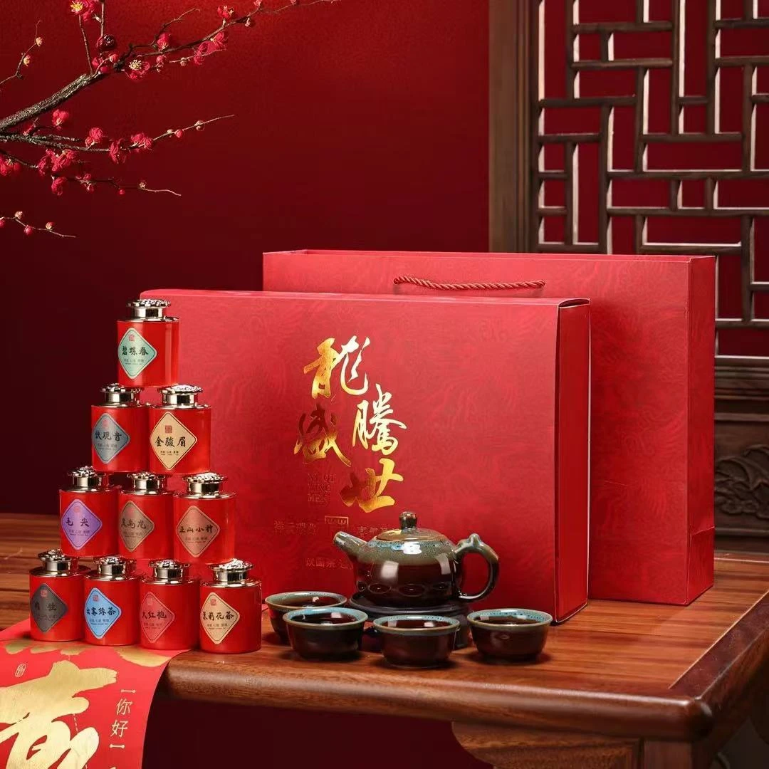 【龙腾盛世】十大名茶+一壶四杯茶具 组合装 150g