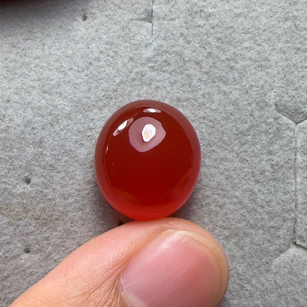 未镶嵌戒面南红玛瑙