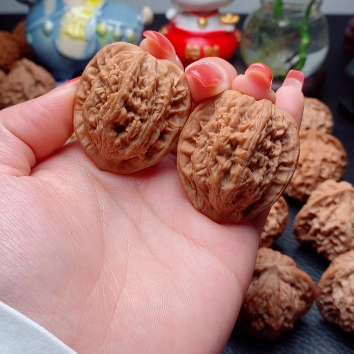 文玩核桃把件麦虎36