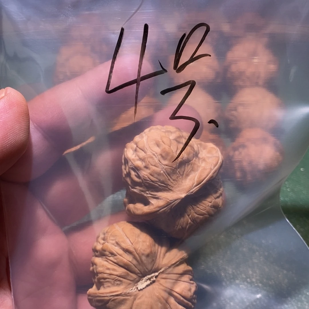 吊坠桃核南瓜和土豆切片
