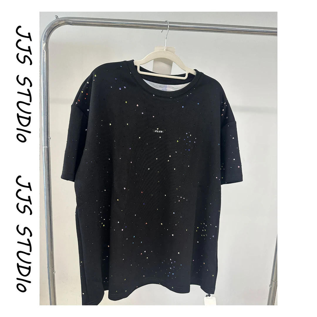 5070209『漫天星辰』2025夏季百搭宽松小众设计师破洞短袖T恤