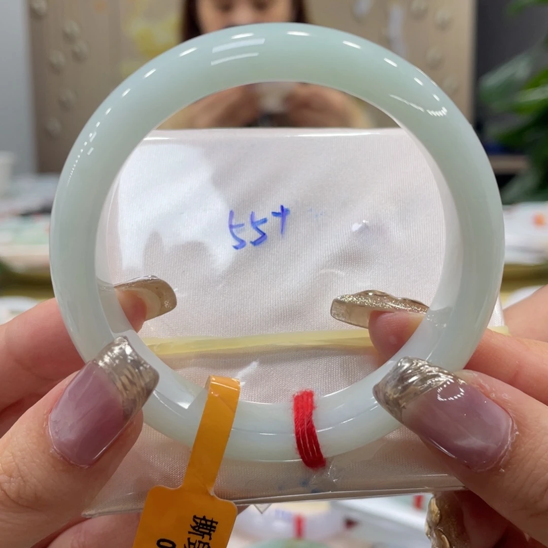 未镶嵌手镯翡翠翡翠