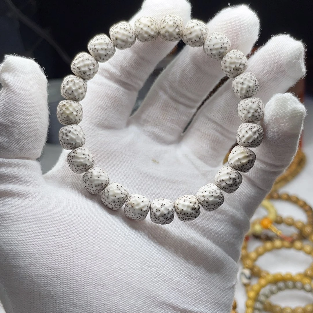 手串星月菩提9➕龙鳞原脂白