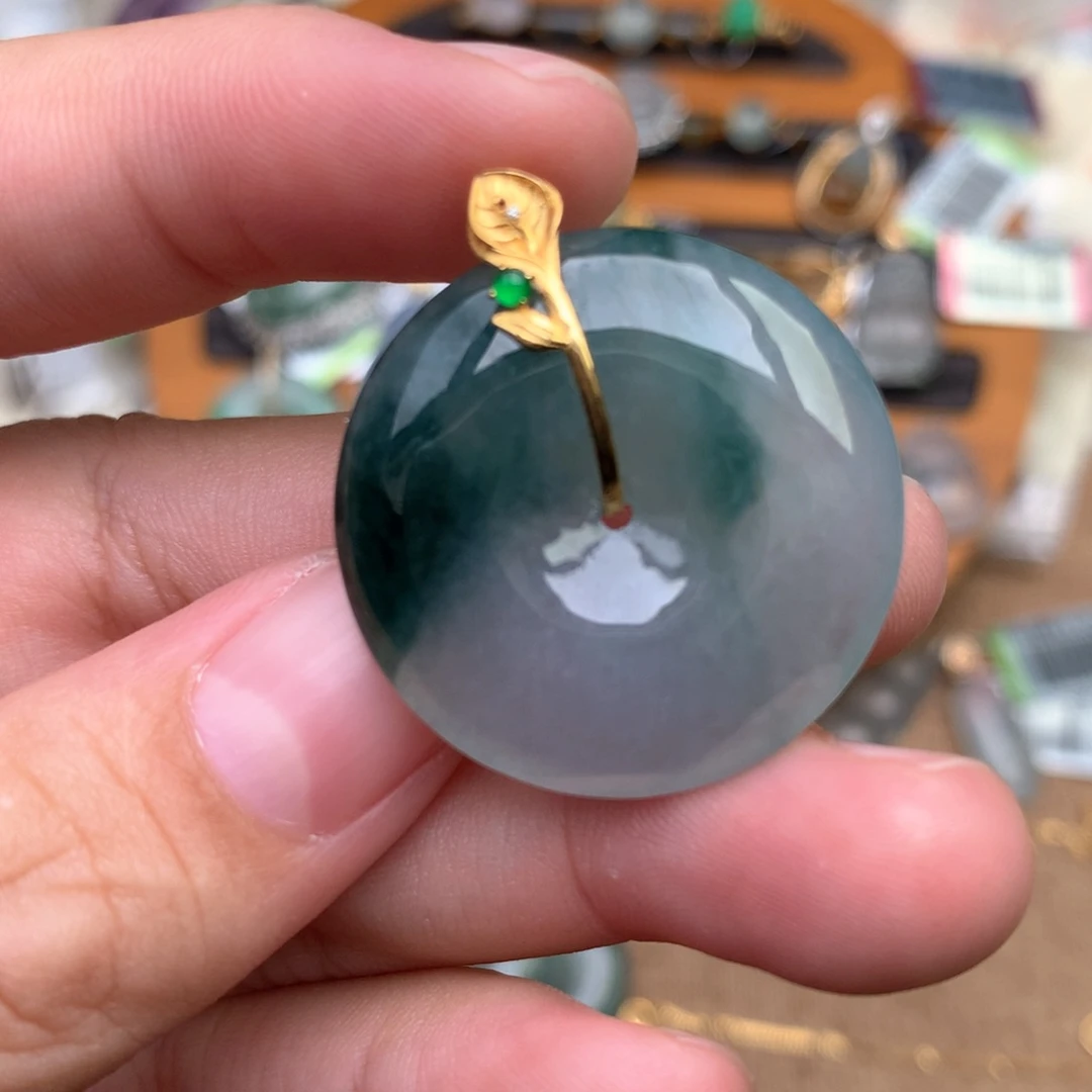 【闪购商品】18K金镶嵌挂件翡翠一