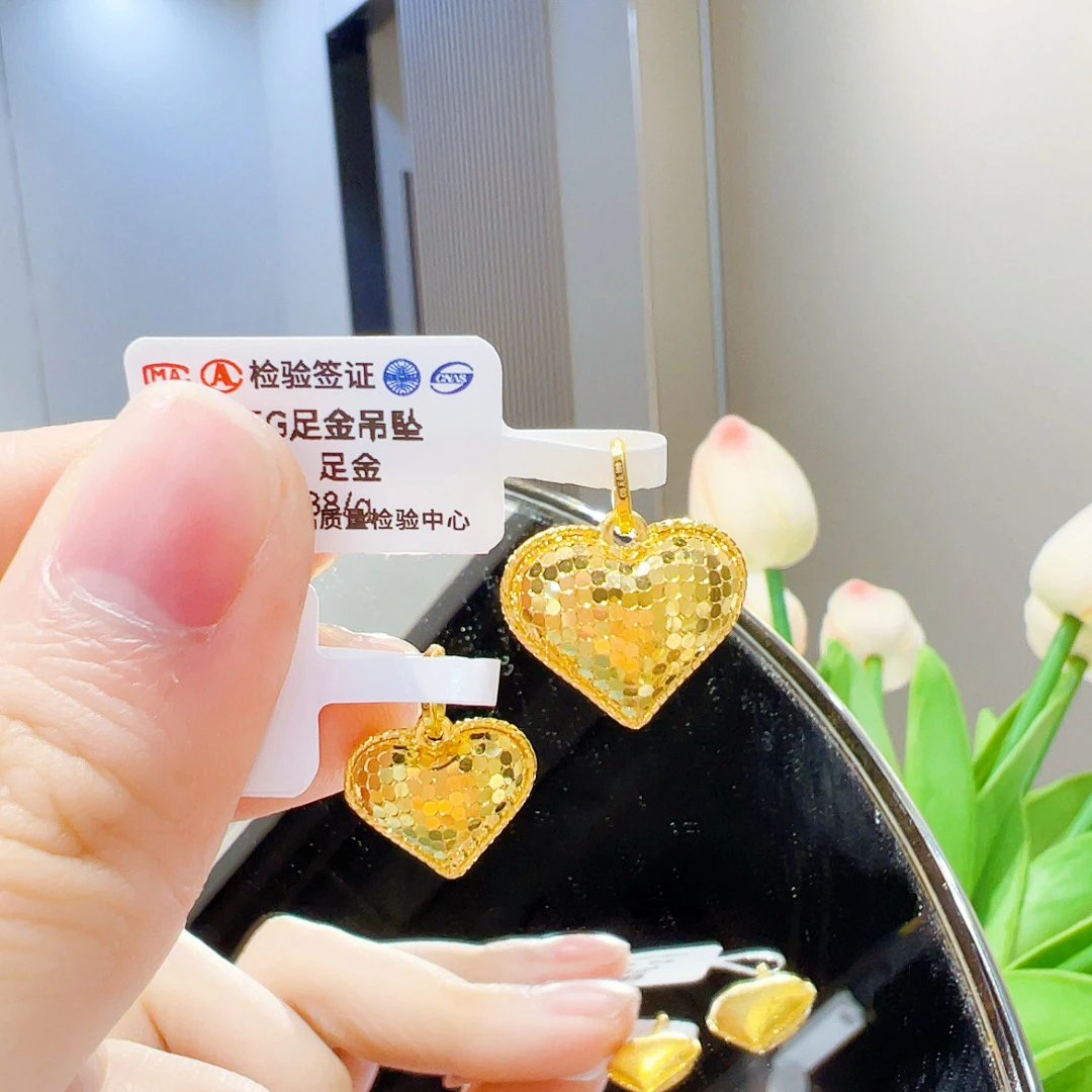 5G足金龙鳞爱心吊坠00829大号卡16mm小号卡14mm左右