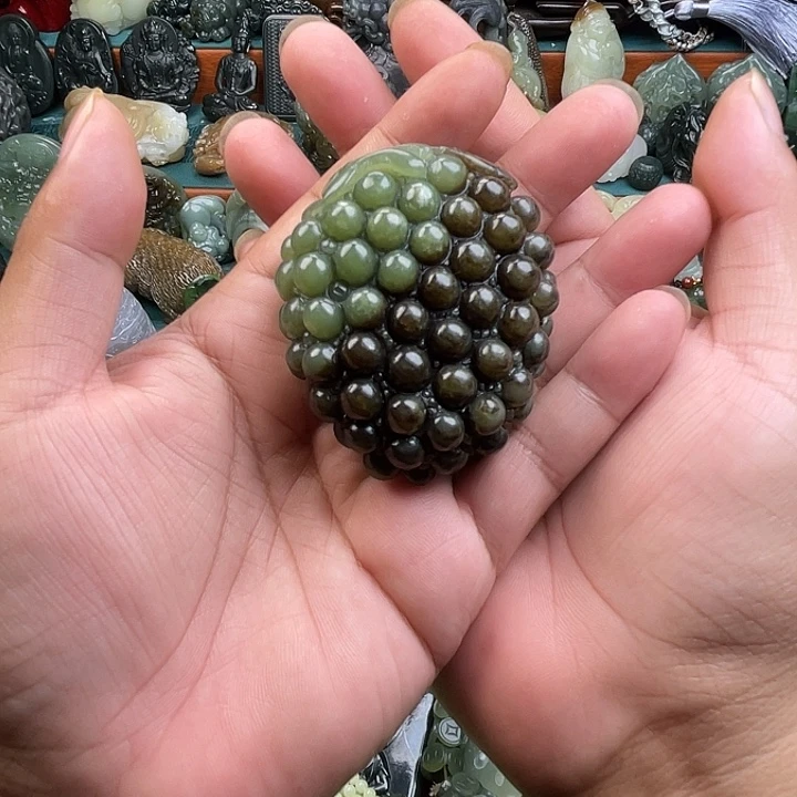 和田玉未镶嵌吊坠(不含链)