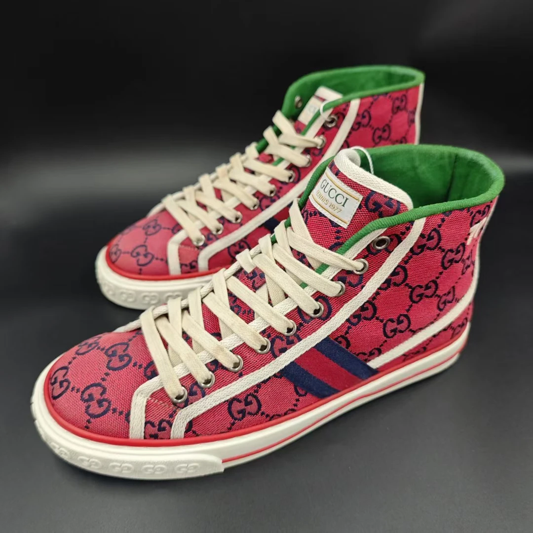 95新 GUCCI/古驰 红色经典老花520款高帮板鞋40欧码 lb690