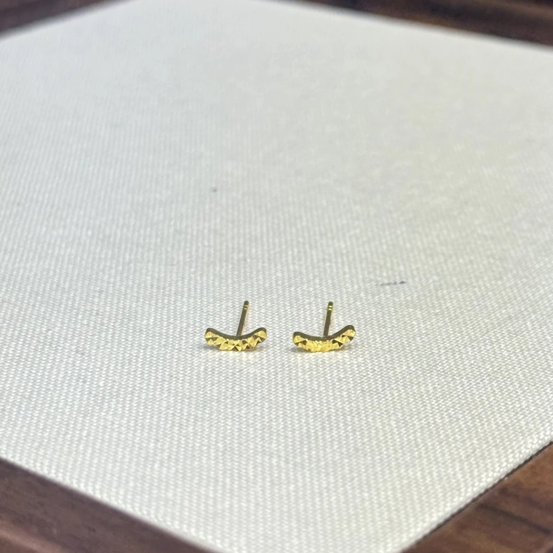 小飞-E【碎冰微笑耳钉】-足金999精工5耳饰