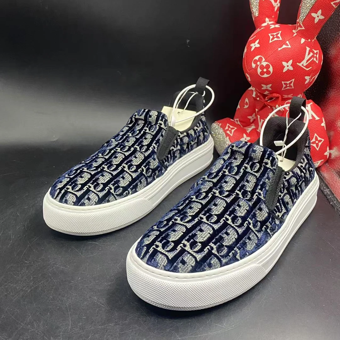 【聚星优选】迪奥/DIOR/95新/男黑蓝刺绣老花一脚蹬板鞋41码kke070