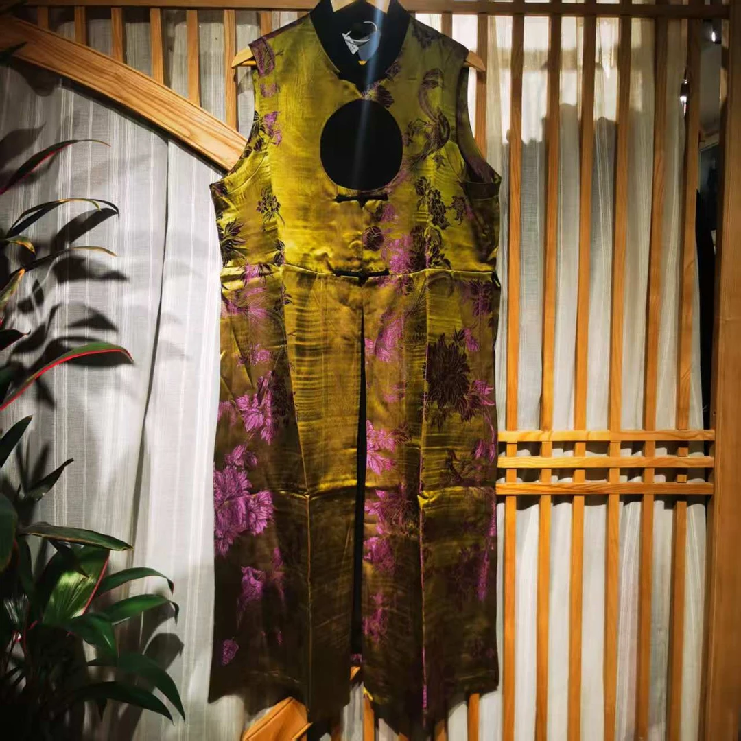 凤徕兮私人定制军绿底紫花暗纹小立领对襟马甲(LS368-14)