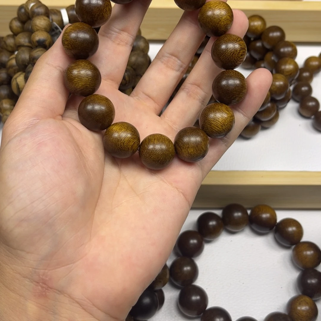 凯***5沉香手串越南芽庄黄棋楠1.6