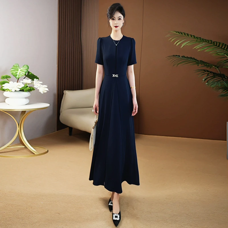 【现货】端庄大气连衣裙2025夏季新款时尚显白显瘦原创设计高级077