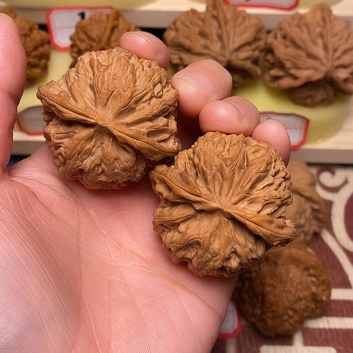 P***列吊坠文玩核桃44苹果补差价