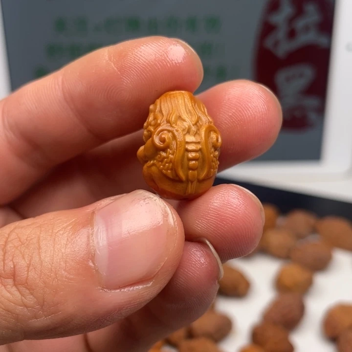吊坠橄榄核橄榄核雕刻单籽。