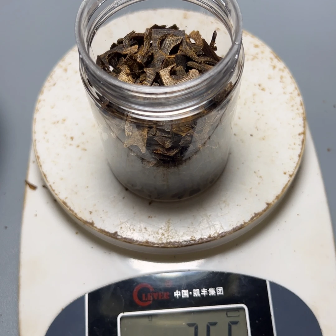 浩***予沉香碎屑沉香海南白露切珠料料25g