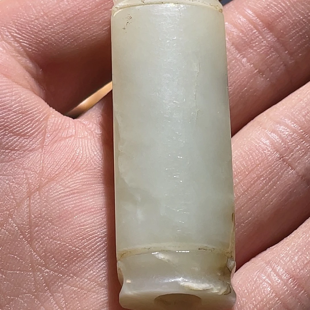 用***1和田玉（糖玉）未镶嵌颈饰