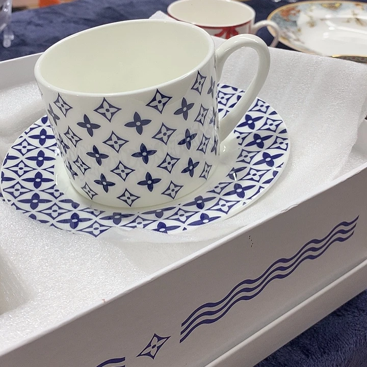 瓷片咖啡☕️？！全套包装