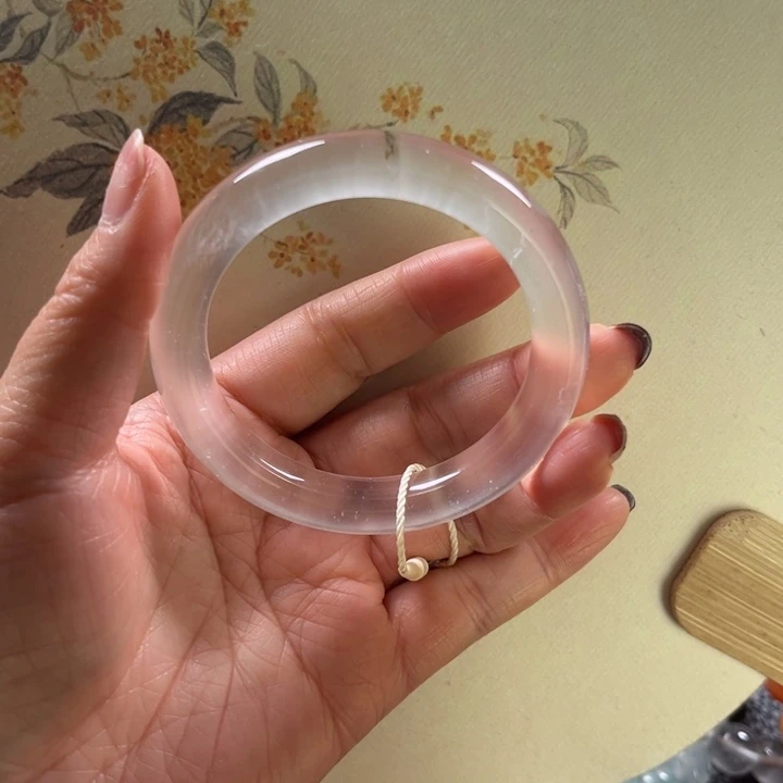 石英质玉未镶嵌手镯51-52