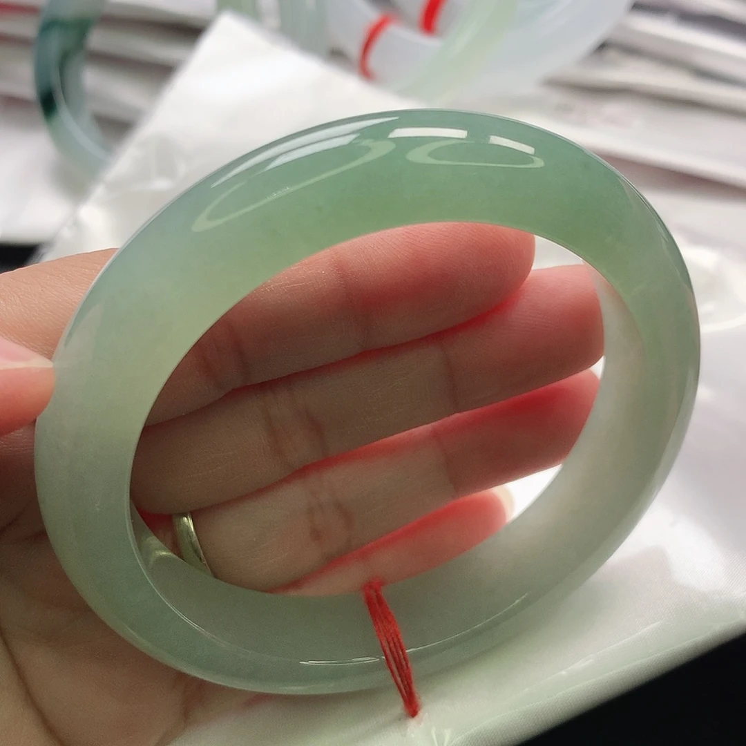 翡翠未镶嵌手镯缅甸57.58