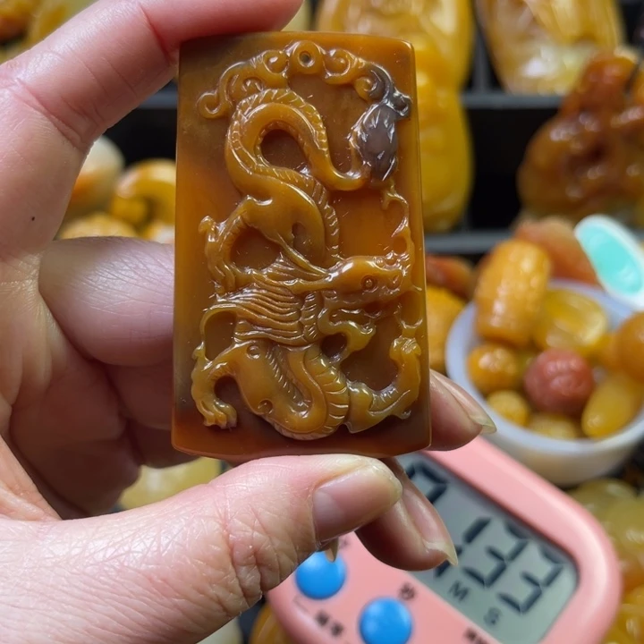 石英质玉吊坠(不含链)未镶嵌花**景