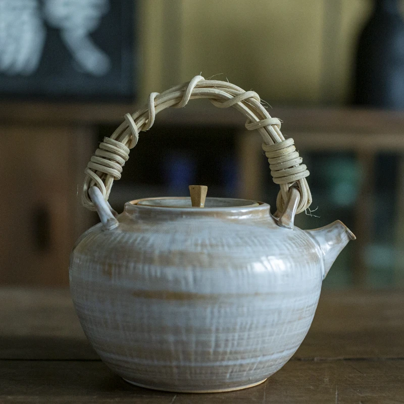 【小田甄陶】提梁壶文创粉引复古650CC（敦煌Q0009）